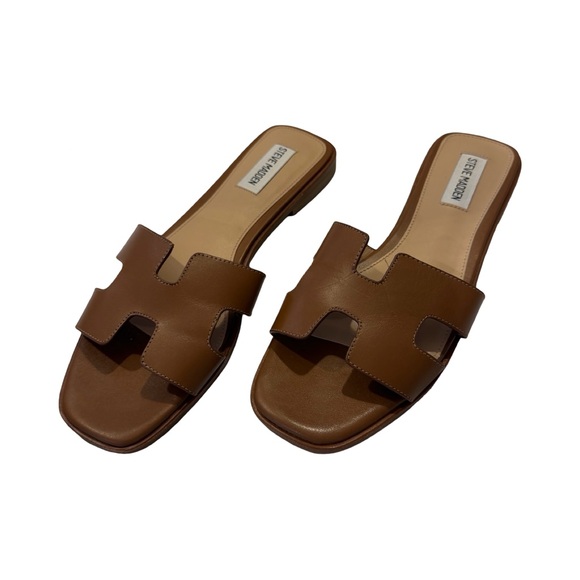 Steve Madden Hadyn Cognac Leather Sandals - Picture 2 of 5
